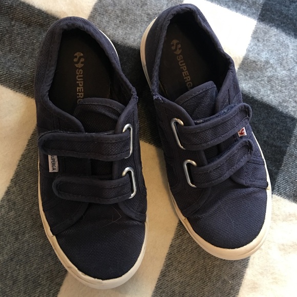 superga size 2